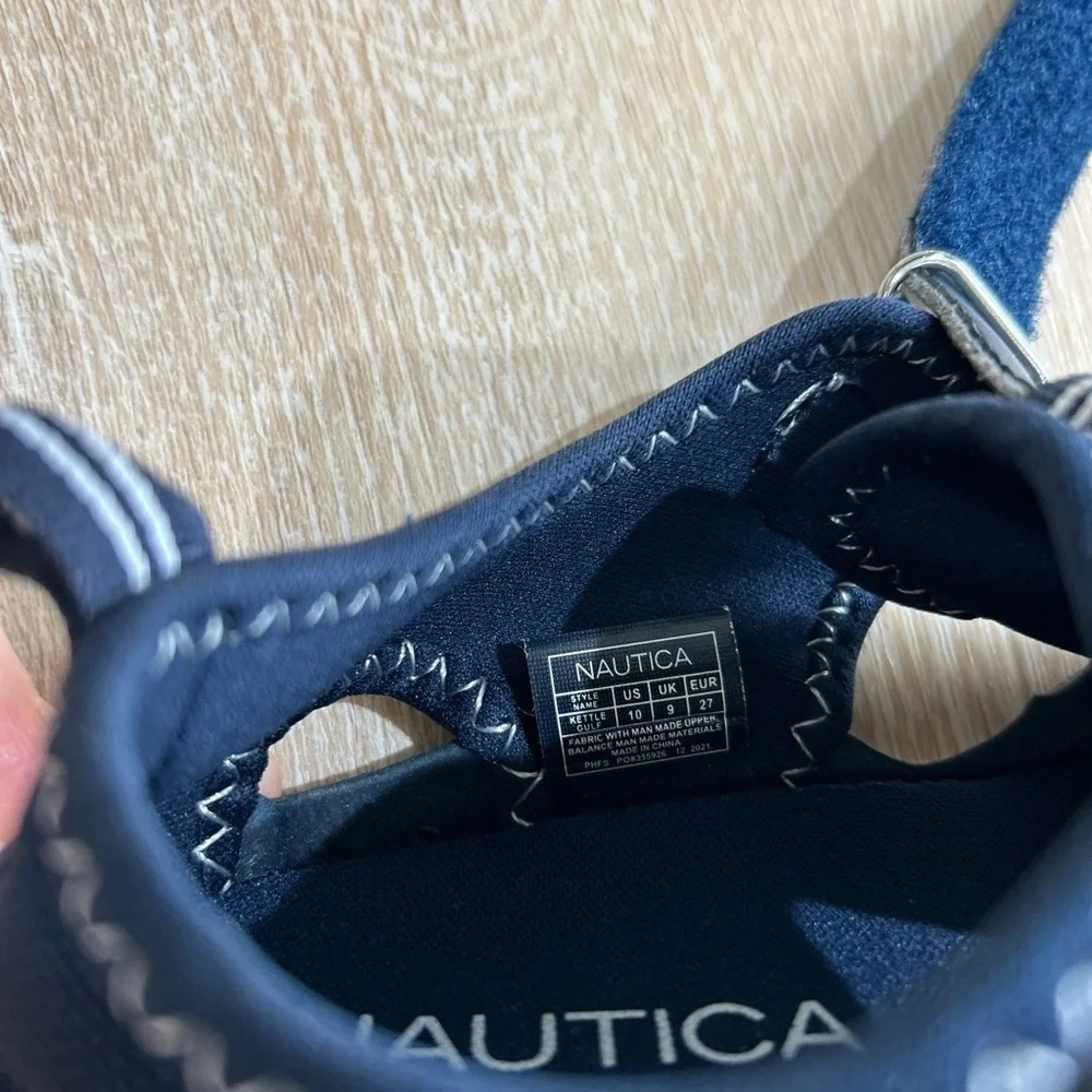 Boy’s Nautica Kettle Gulf Water Shoe Navy Blue Size 10